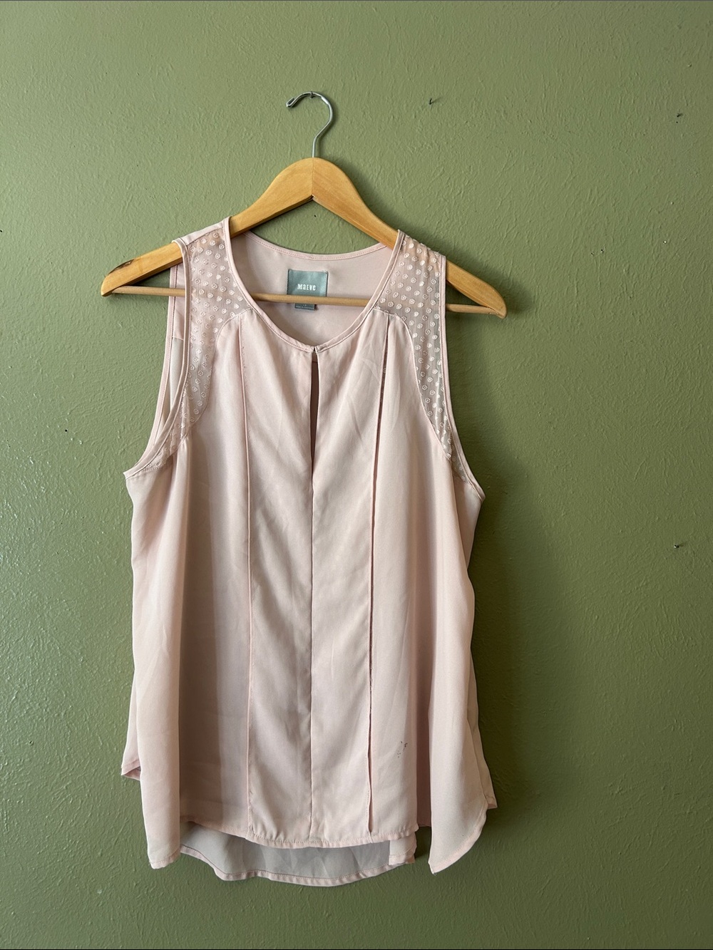 Maeve Anthropologie Ballet Pink Coquette Sleeveless Blouse with Swiss Dot Detail
